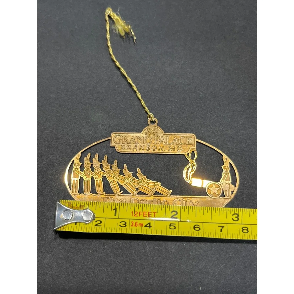 N/A vintage gold